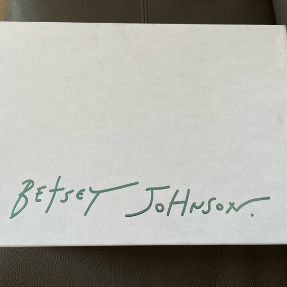 Stunning Betsey Johnson silver sequin sneakers for women size 9.5. - Picture 4 of 9